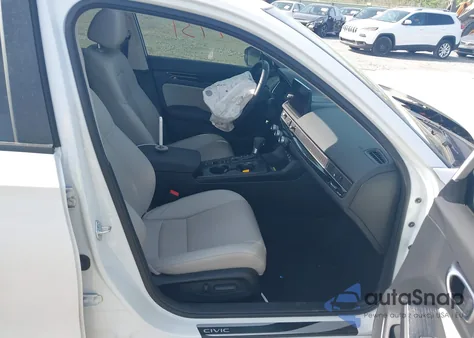 2024 Honda Civic Touring z USA, uszkodzony, nr VIN 2HGFE1F96RH323745